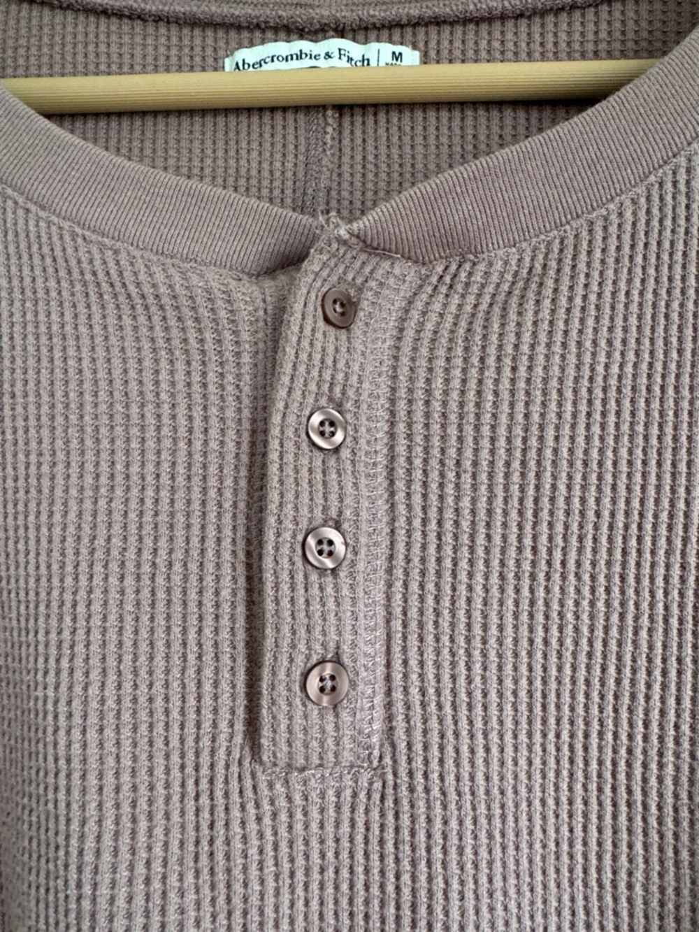 Abercrombie & Fitch Cropped Waffle Henley Long Sleeve Top - Mauve - Picture 3 of 6